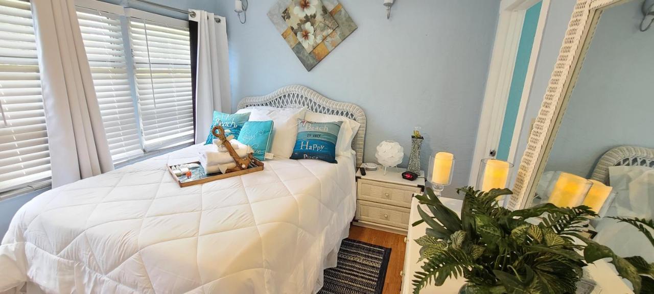 Lake Worth Beach Paradise Cove Cottage 2-1Bedroom ภายนอก รูปภาพ